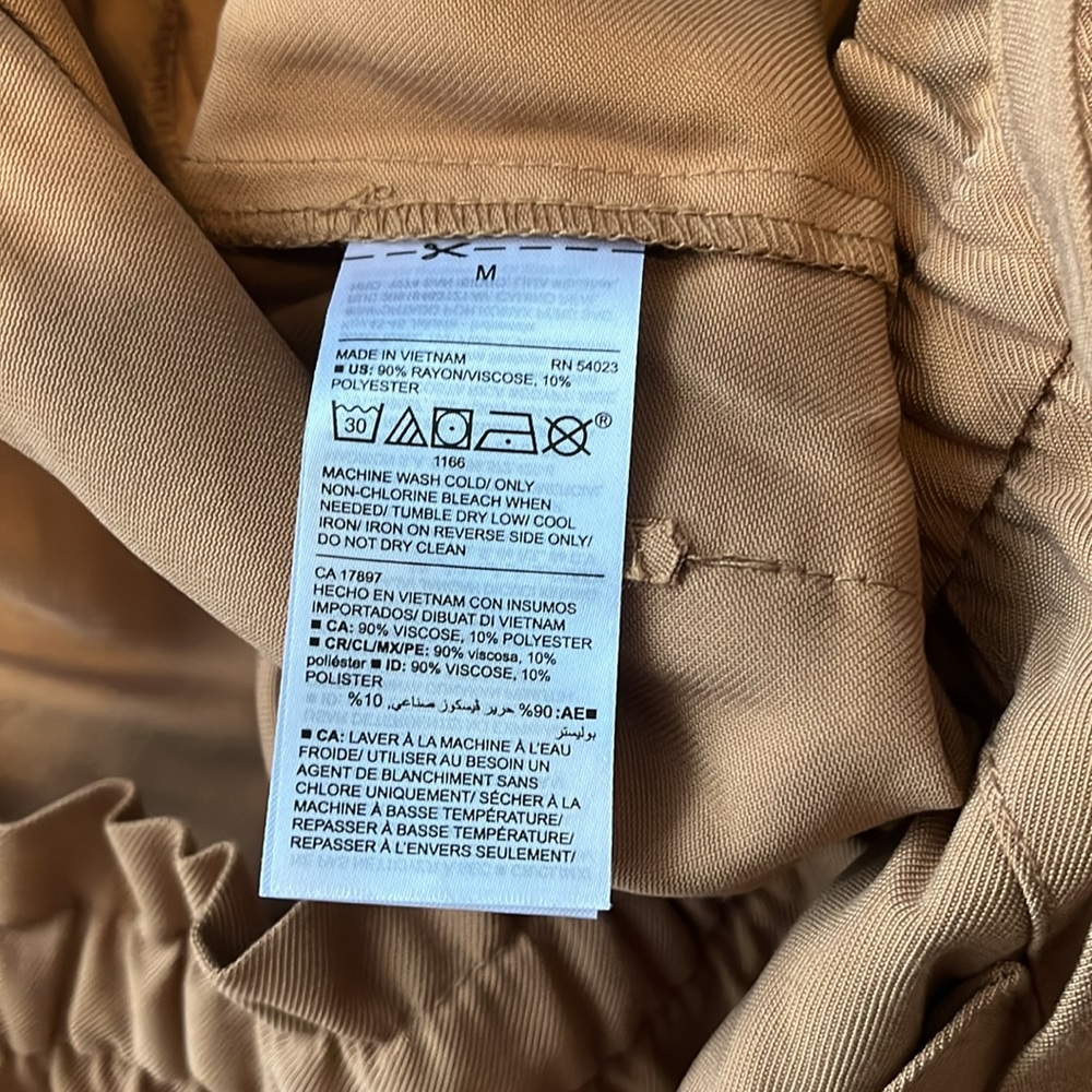 Old Navy Shorts - Picture 4 of 5